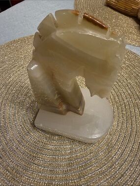 Carved Onyx Horse Head Sculpture - Cream with Brown Veining